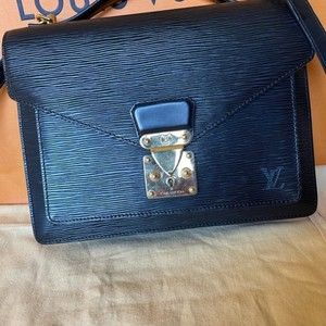 Meet your Posher, Evans